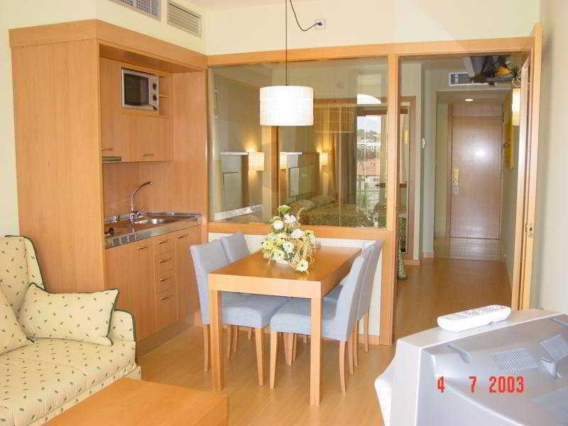Evenia Olympic Suites Льорет-де-Мар Екстер'єр фото